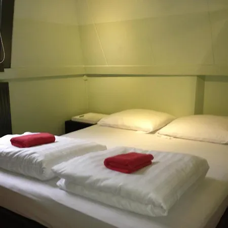 Budget Liberty Hotel *