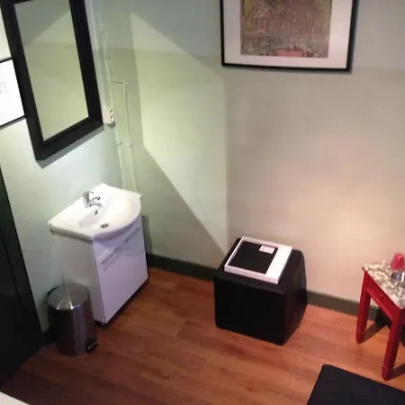 Otel Budget Liberty Amsterdam